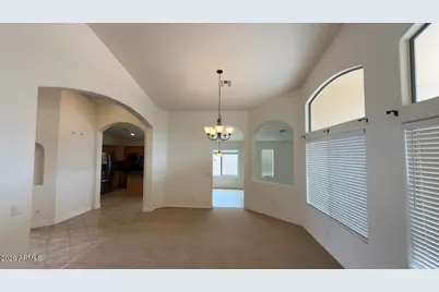 5662 W Desert Jewel Drive, Glendale, AZ 85302 - Photo 4