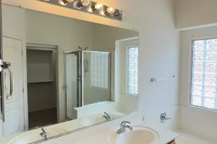 5662 W Desert Jewel Dr, Glendale, AZ 85302 - Photo 30