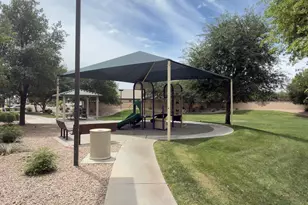 5662 W Desert Jewel Dr, Glendale, AZ 85302 - Photo 58