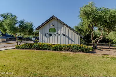 25311 N 21st Avenue, Phoenix, AZ 85085 - Photo 42