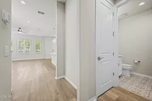 25311 N 21st Ave, Phoenix, AZ 85085 - Photo 16