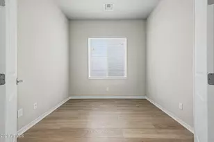 25311 N 21st Ave, Phoenix, AZ 85085 - Photo 20