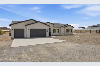 2135 W Josiah Trail, San Tan Valley, AZ 85144 - Photo 2
