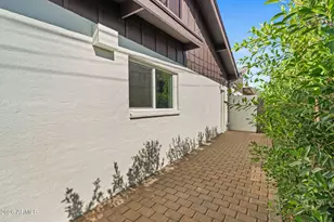 2933 N Casa Tomas Ct, Phoenix, AZ 85016 - Photo 34