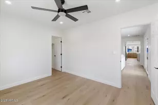 1024 E Butler Dr, Phoenix, AZ 85020 - Photo 26