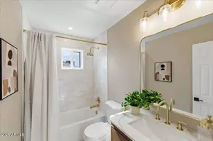 1024 E Butler Dr, Phoenix, AZ 85020 - Photo 14