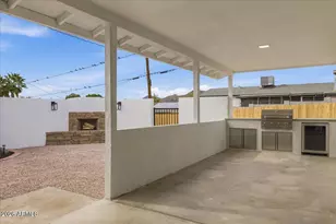 1024 E Butler Dr, Phoenix, AZ 85020 - Photo 32