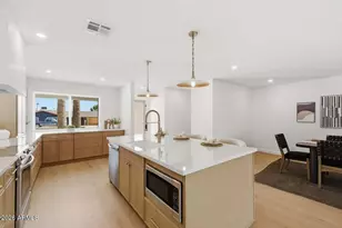 1024 E Butler Dr, Phoenix, AZ 85020 - Photo 4