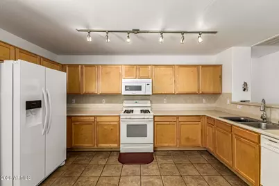 43710 W Elm Drive, Maricopa, AZ 85138 - Photo 12