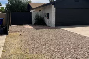 1357 S Hall St, Mesa, AZ 85204 - Photo 8