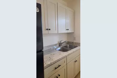 1345 E Campbell Avenue #Apt 5, Phoenix, AZ 85014 - Photo 2