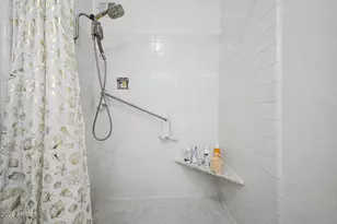 10807 N Fairway Ct W, Sun City, AZ 85351 - Photo 20