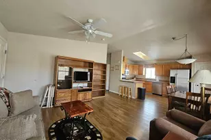 650 N Hawes Rd, Mesa, AZ 85207 - Photo 6