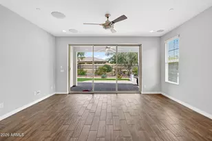 12124 W Peak View Rd, Peoria, AZ 85383 - Photo 10