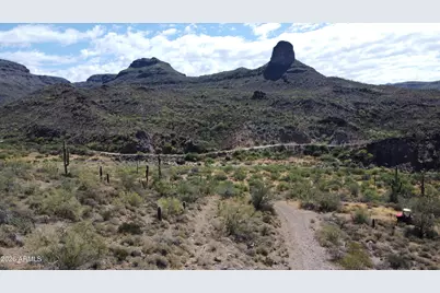 0 S Tillys Trail #-, Black Canyon City, AZ 85324 - Photo 18