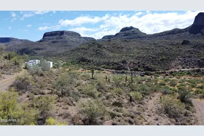 0 S Tillys Trail #-, Black Canyon City, AZ 85324 - Photo 30