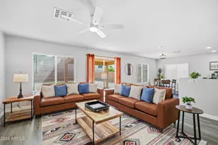 11317 W Austin Thomas Dr, Surprise, AZ 85378 - Photo 8