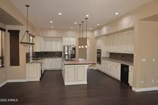 562 N Danielson Way, Chandler, AZ 85225 - Photo 8