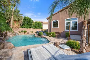 9922 N 57th Ln, Glendale, AZ 85302 - Photo 2