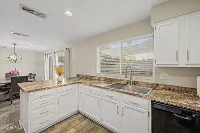 3348 E Anderson Drive, Phoenix, AZ 85032 - Photo 8