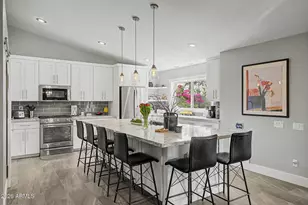 6939 W Robin Ln, Glendale, AZ 85310 - Photo 10