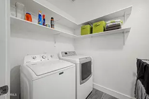 6939 W Robin Ln, Glendale, AZ 85310 - Photo 38