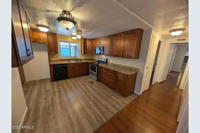 18003 N 2nd Street, Phoenix, AZ 85022 - Photo 8