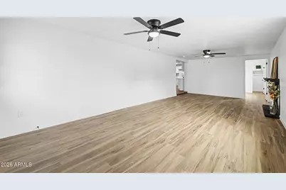 3210 N 49th Avenue, Phoenix, AZ 85031 - Photo 14