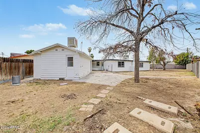 3210 N 49th Avenue, Phoenix, AZ 85031 - Photo 28