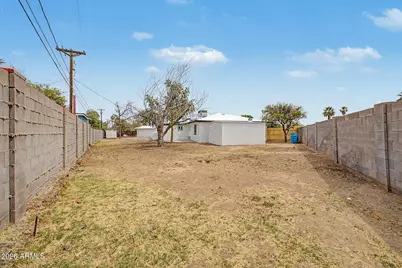 3210 N 49th Avenue, Phoenix, AZ 85031 - Photo 30