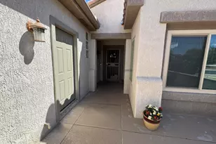 15829 W Rosewood Way, Surprise, AZ 85374 - Photo 6