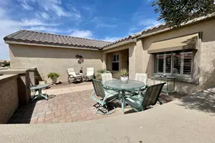 16204 W Desert Canyon Dr, Surprise, AZ 85374 - Photo 4