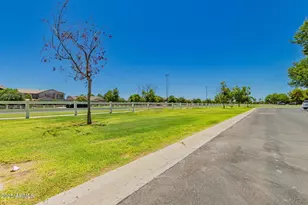 4246 E Cotton Ct, Gilbert, AZ 85234 - Photo 42