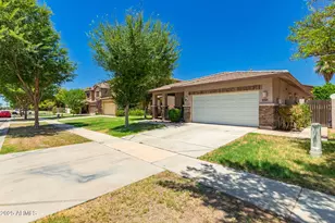4246 E Cotton Ct, Gilbert, AZ 85234 - Photo 4