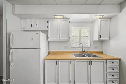 11411 N 91st Avenue #143, Peoria, AZ 85345 - Photo 8