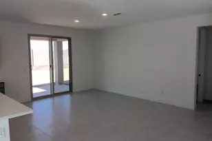 15212 W Gray Fox Trl, Surprise, AZ 85387 - Photo 4