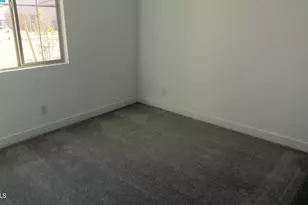 15212 W Gray Fox Trl, Surprise, AZ 85387 - Photo 16