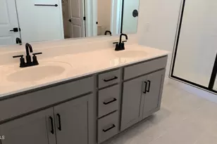 15212 W Gray Fox Trl, Surprise, AZ 85387 - Photo 10