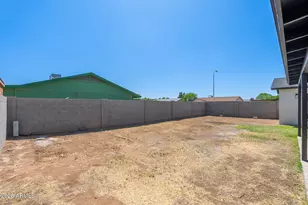 7731 W Mulberry Dr, Phoenix, AZ 85033 - Photo 32