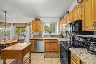 5643 E Angela Dr, Scottsdale, AZ 85254 - Photo 16