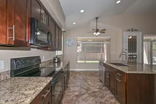 7444 W Foothill Dr, Glendale, AZ 85310 - Photo 18