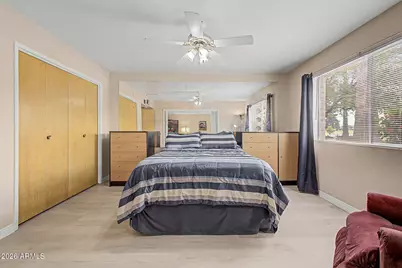 10862 N Fairway Court E, Sun City, AZ 85351 - Photo 24