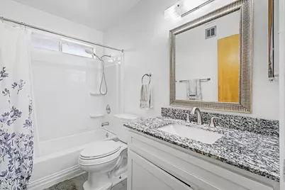 10862 N Fairway Court E, Sun City, AZ 85351 - Photo 26