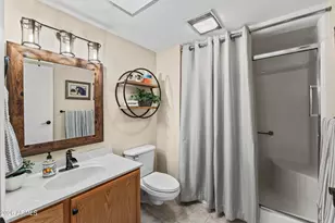 11153 W Palmeras Dr, Sun City, AZ 85373 - Photo 14