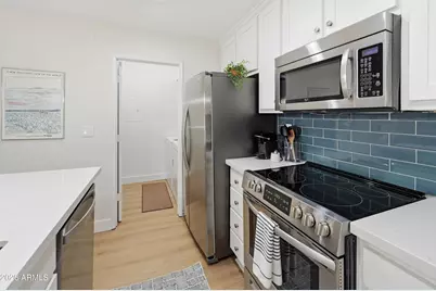 4704 E Paradise Village Parkway N #228, Phoenix, AZ 85032 - Photo 6