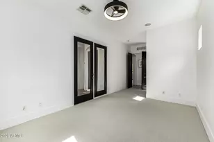 8207 E Jasmine Cir, Mesa, AZ 85207 - Photo 16