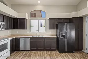 20040 N 13th Dr, Phoenix, AZ 85027 - Photo 4