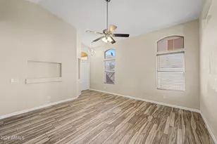 20040 N 13th Dr, Phoenix, AZ 85027 - Photo 8