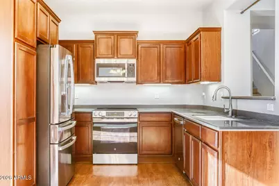 2145 W Monte Cristo Avenue, Phoenix, AZ 85023 - Photo 10