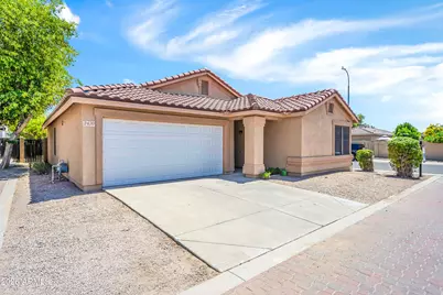 2430 E Peach Tree Drive, Chandler, AZ 85249 - Photo 1